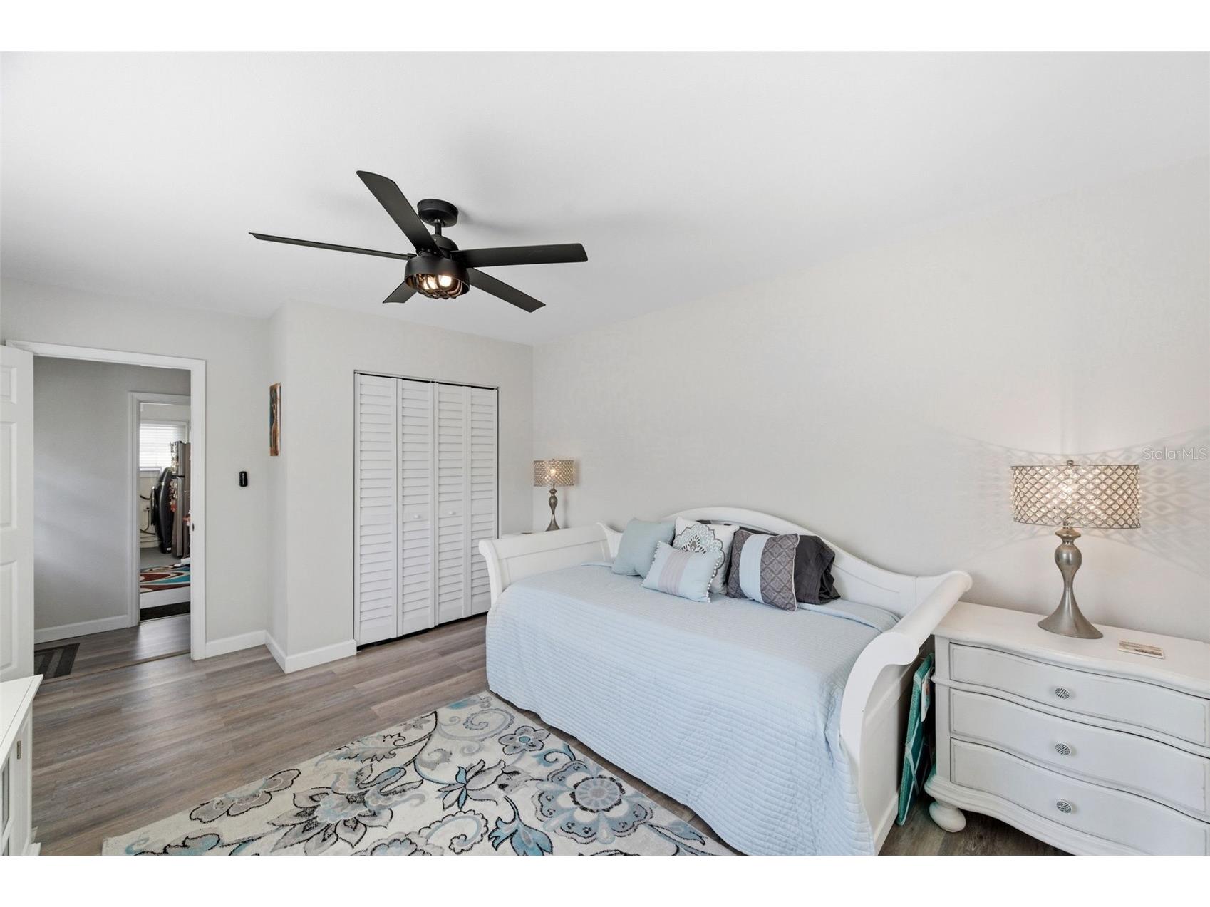 320 N Betty Lane Clearwater FL 33755 TB8482837 image32