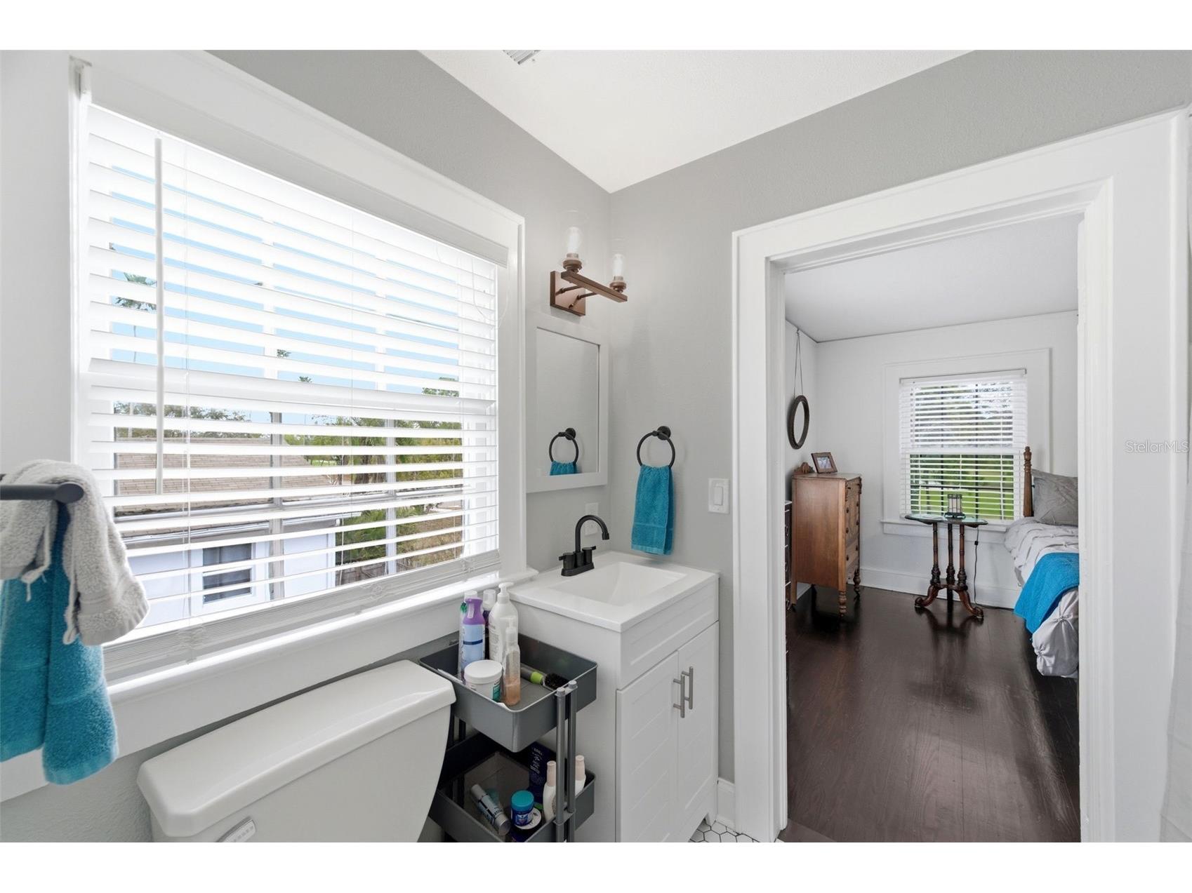 320 N Betty Lane Clearwater FL 33755 TB8482837 image51