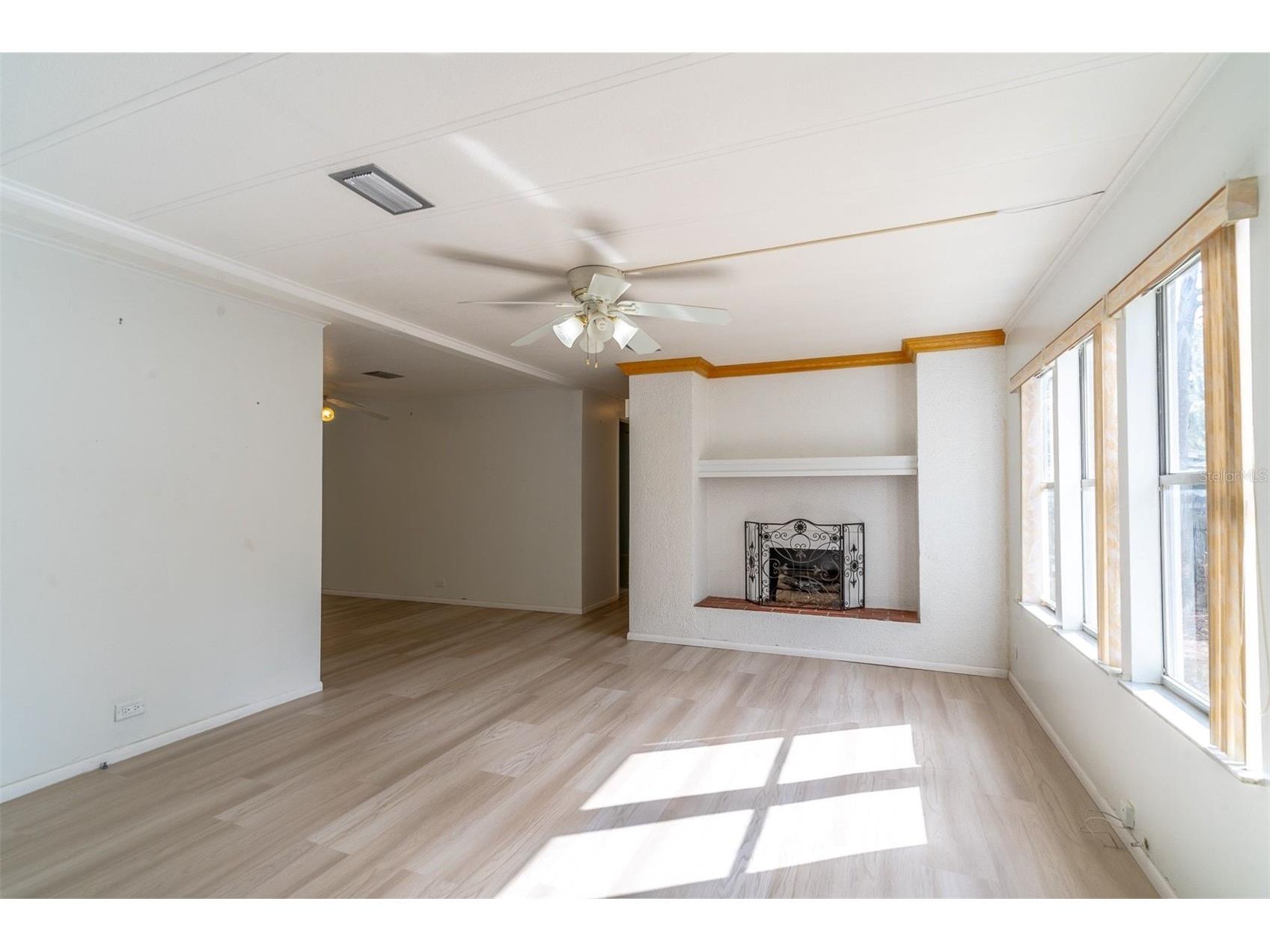 320 N Forest Boulevard Lake Mary FL 32746 O6384129 image13