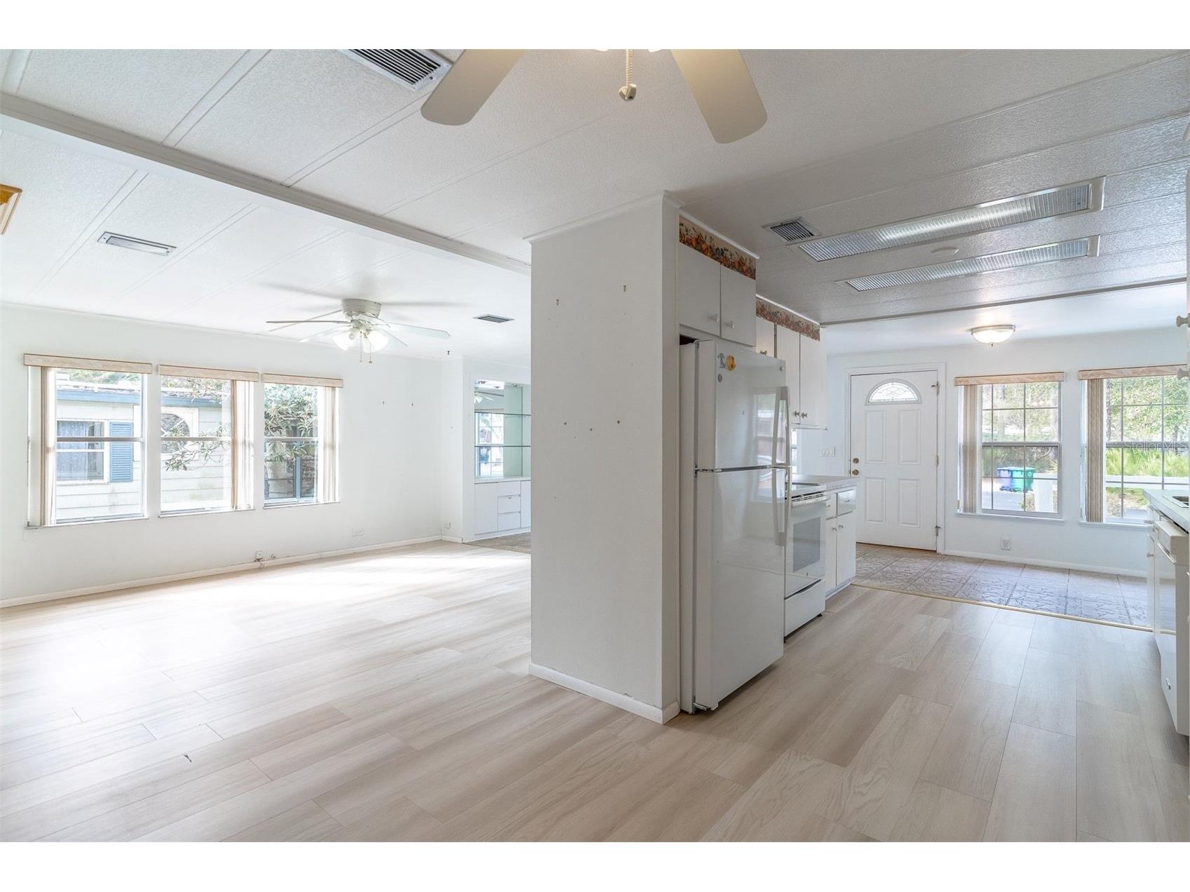 320 N Forest Boulevard Lake Mary FL 32746 O6384129 image26