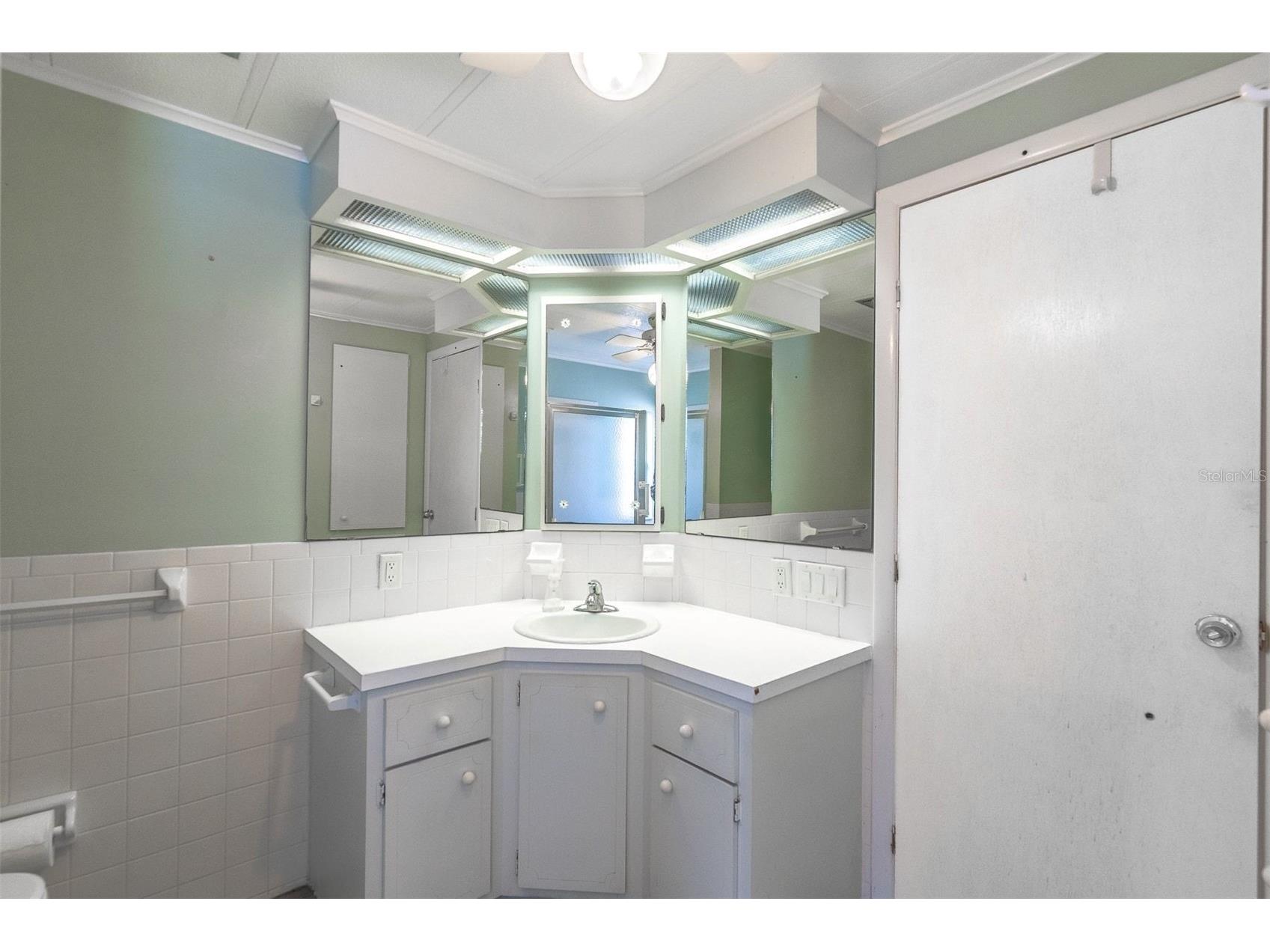 320 N Forest Boulevard Lake Mary FL 32746 O6384129 image36