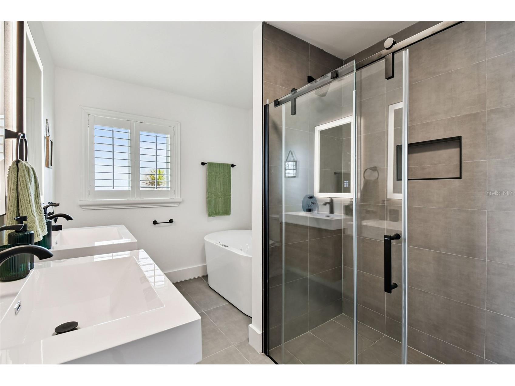 320 Palm Island NE Clearwater Beach FL 33767 TB8434339 image15