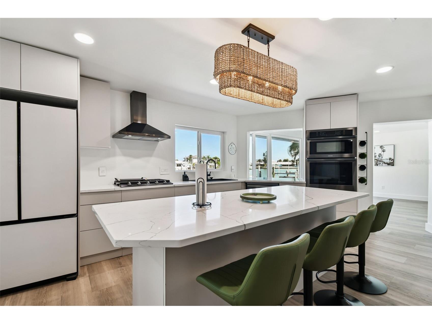 320 Palm Island NE Clearwater Beach FL 33767 TB8434339 image22