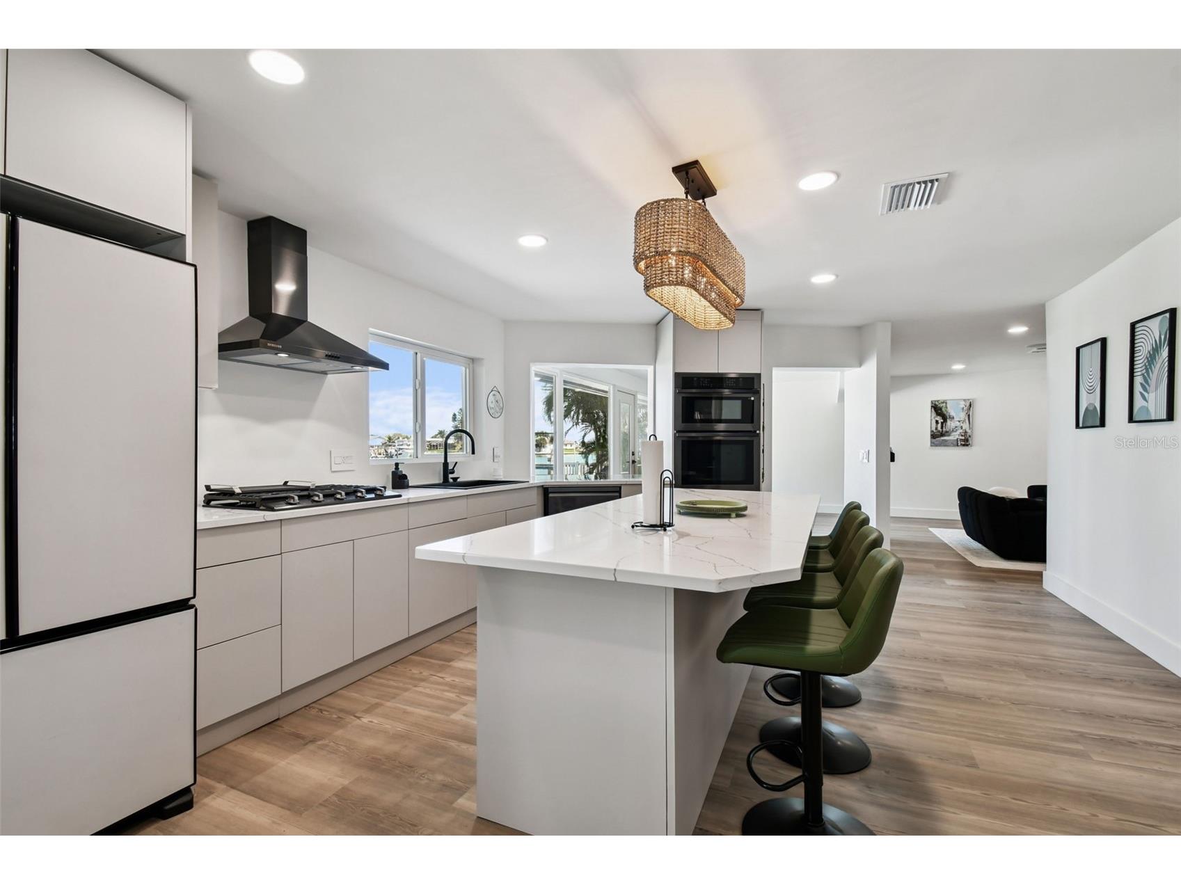 320 Palm Island NE Clearwater Beach FL 33767 TB8434339 image29