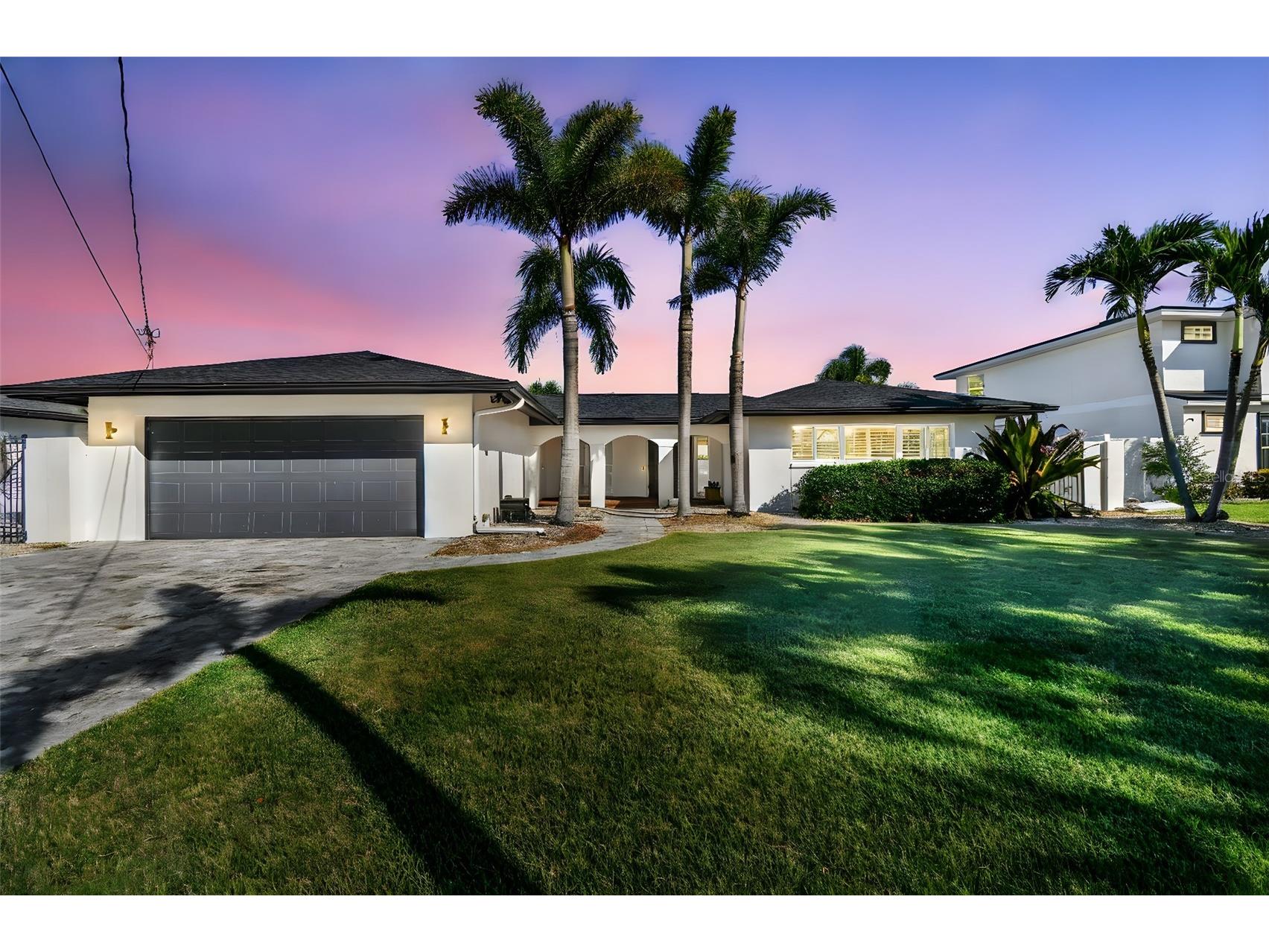 320 Palm Island NE Clearwater Beach FL 33767 TB8434339 image3