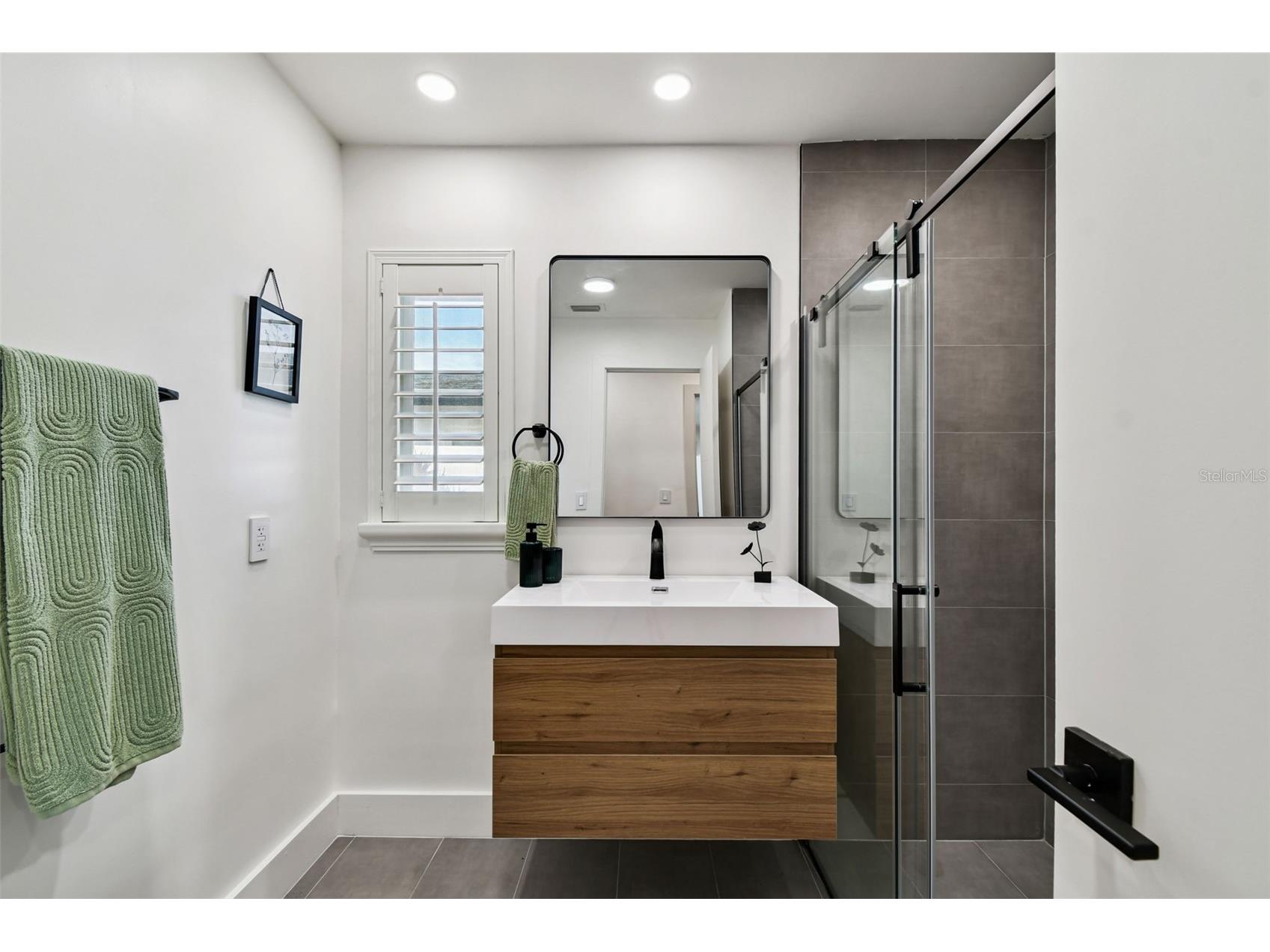 320 Palm Island NE Clearwater Beach FL 33767 TB8434339 image40