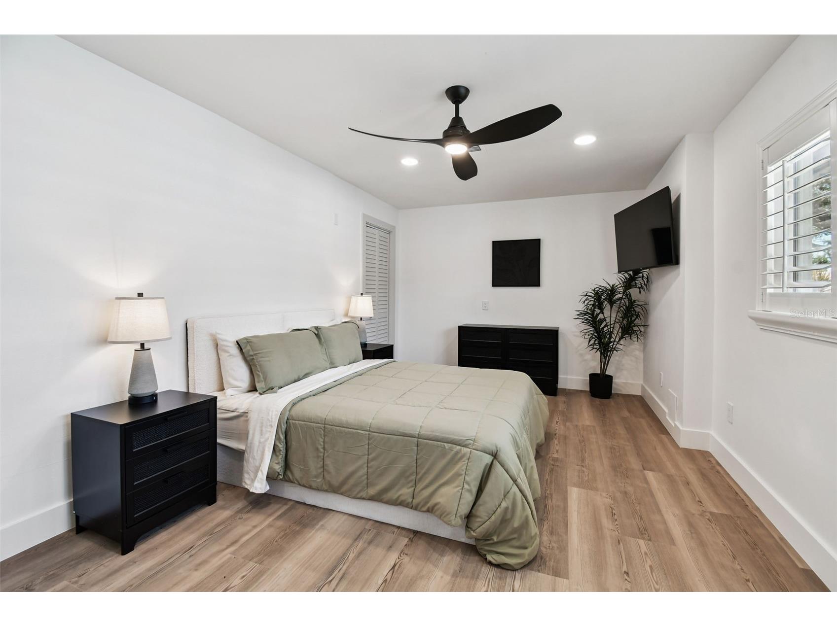 320 Palm Island NE Clearwater Beach FL 33767 TB8434339 image44