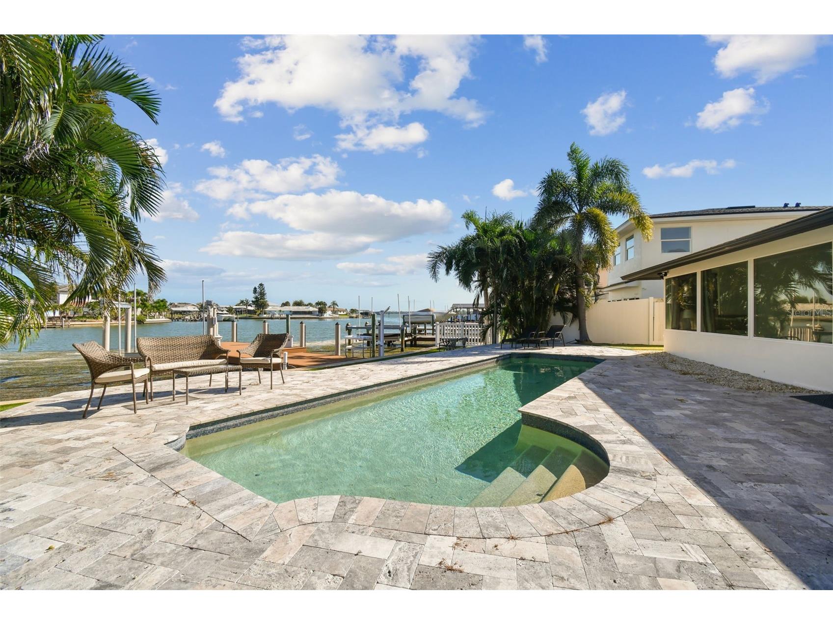 320 Palm Island NE Clearwater Beach FL 33767 TB8434339 image55