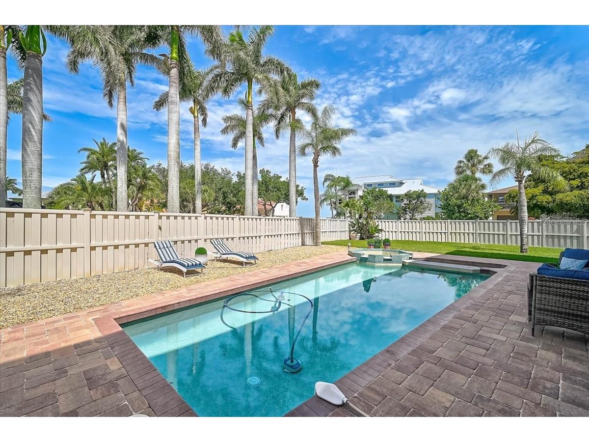 320 Ringling Point Drive Sarasota FL 34234 A4696053 image45
