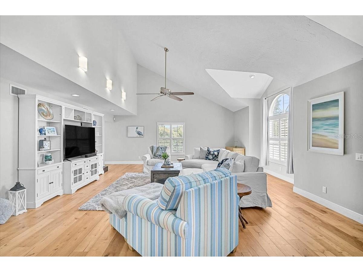 320 Ringling Point Drive Sarasota FL 34234 A4696053 image8