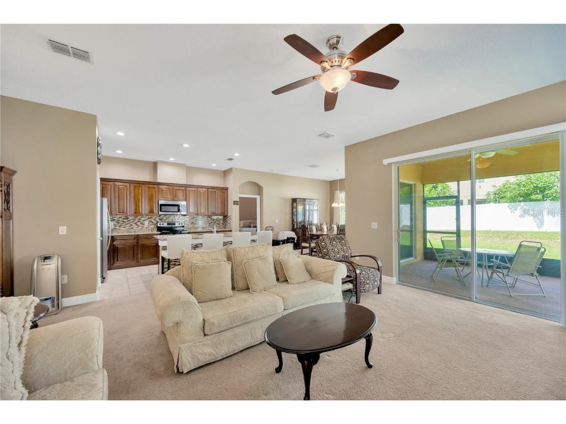 320 Roxbury Crossing Court Valrico FL 33594 TB8401596 image6