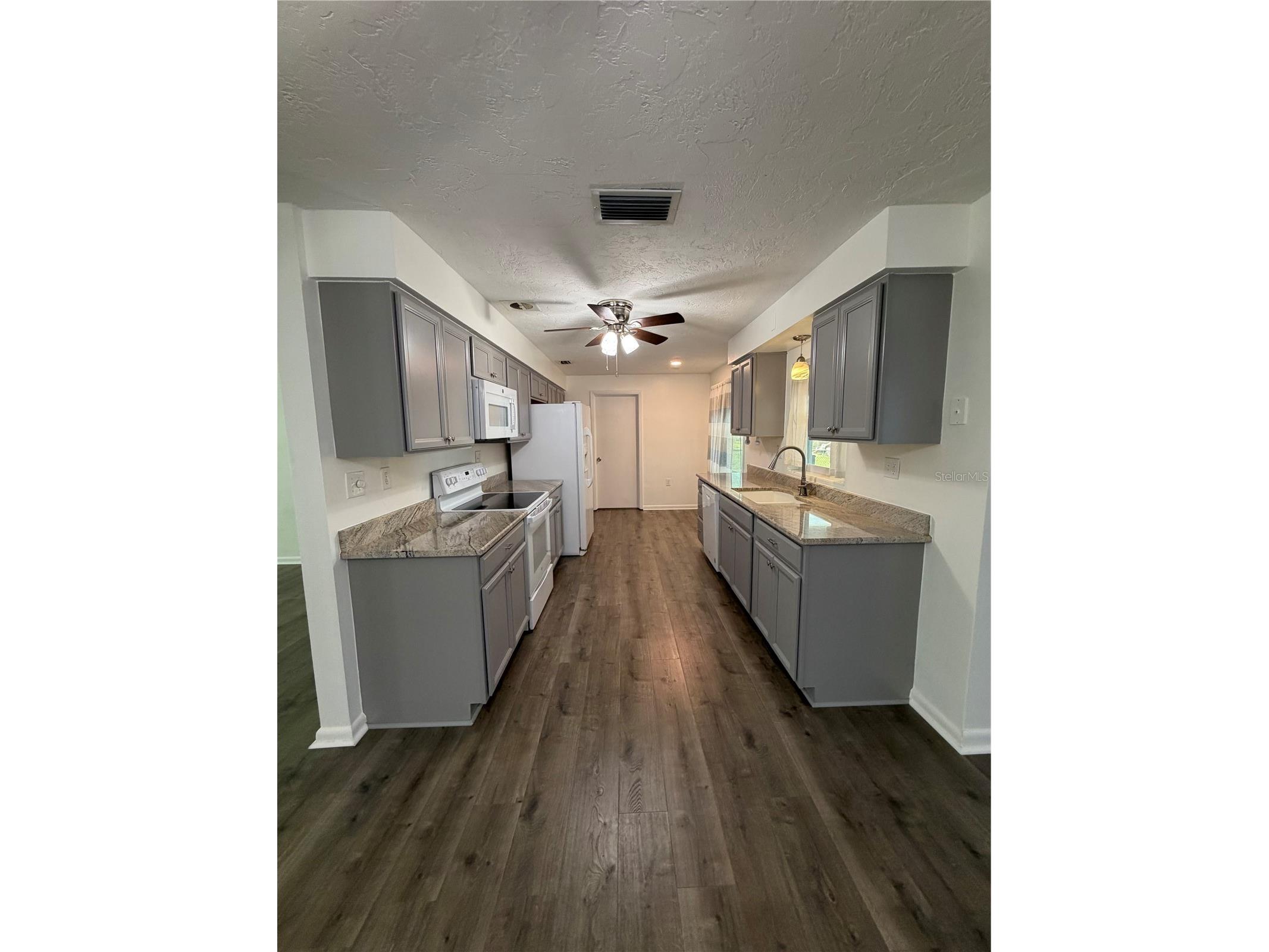 320 S Harrison Street Beverly Hills FL 34465 TB8497817 image4