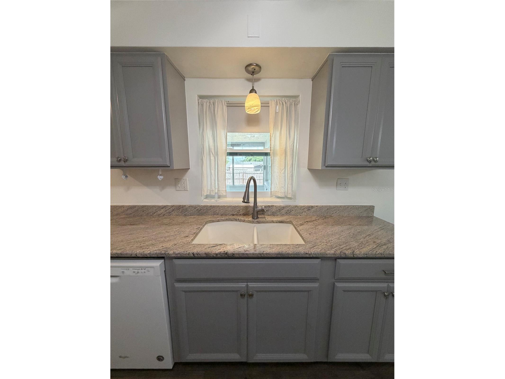 320 S Harrison Street Beverly Hills FL 34465 TB8497817 image7