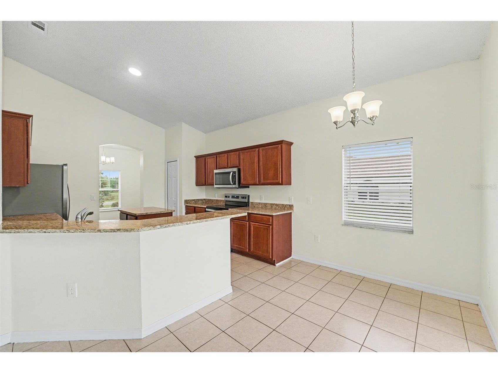320 Snook Way Kissimmee FL 34759 O6396054 image3