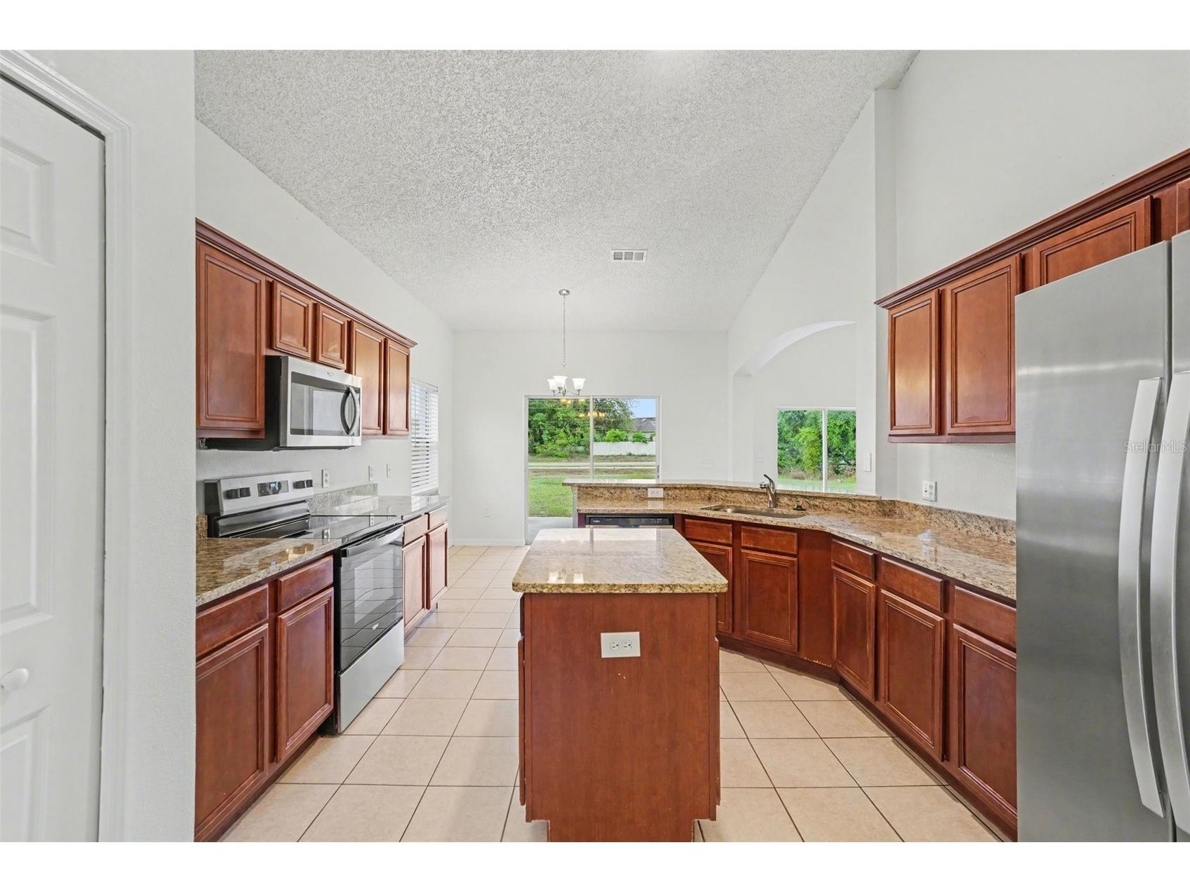 320 Snook Way Kissimmee FL 34759 O6396054 image4