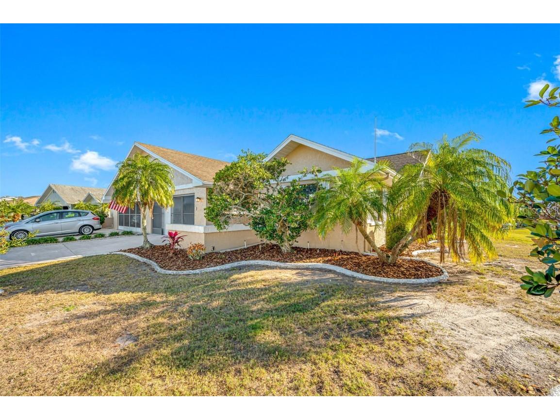 320 Stroll Lane Sun City Center FL 33573 T3539474 image1