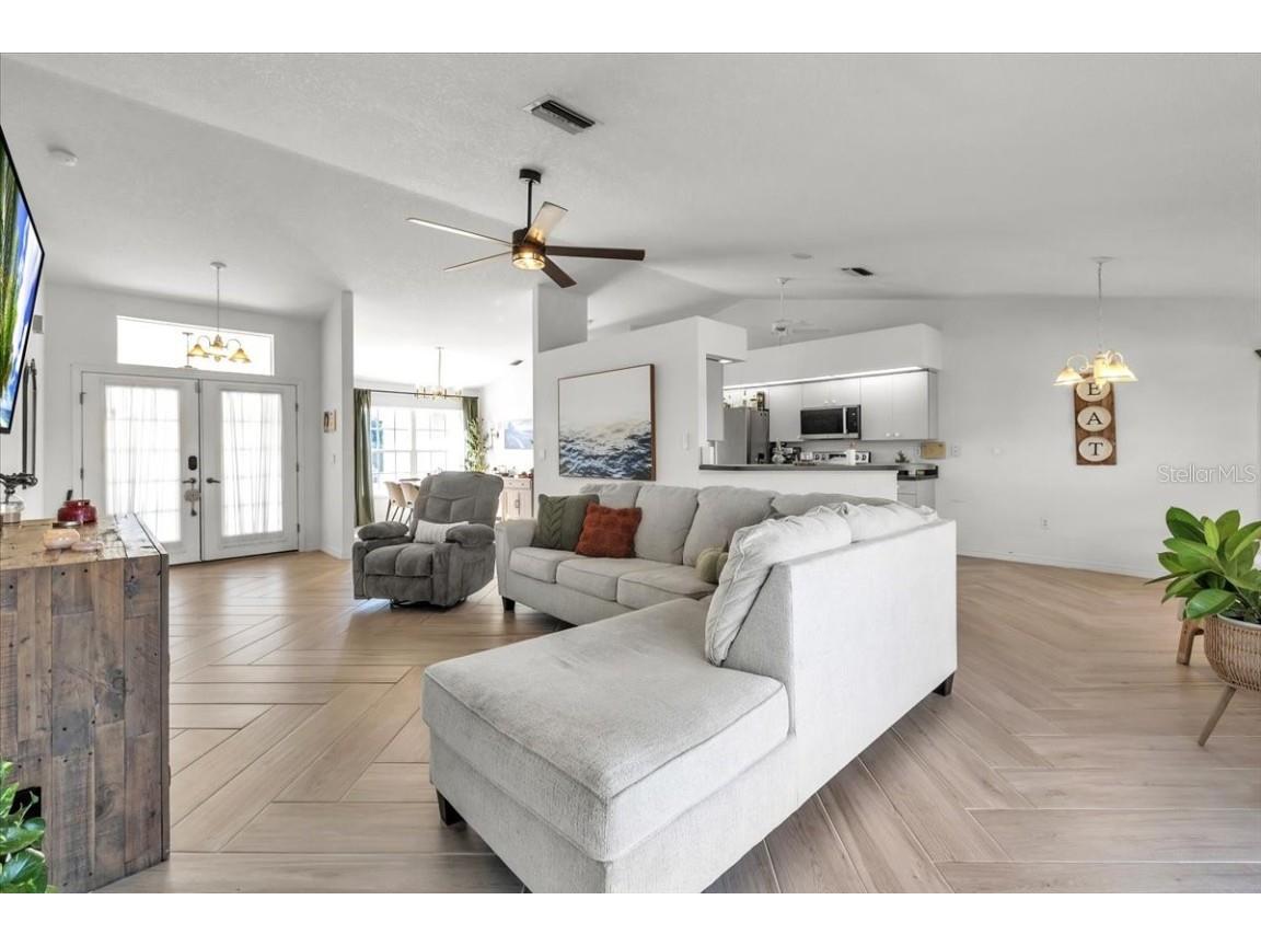 320 Tandil Street Punta Gorda FL 33983 C7519621 image15