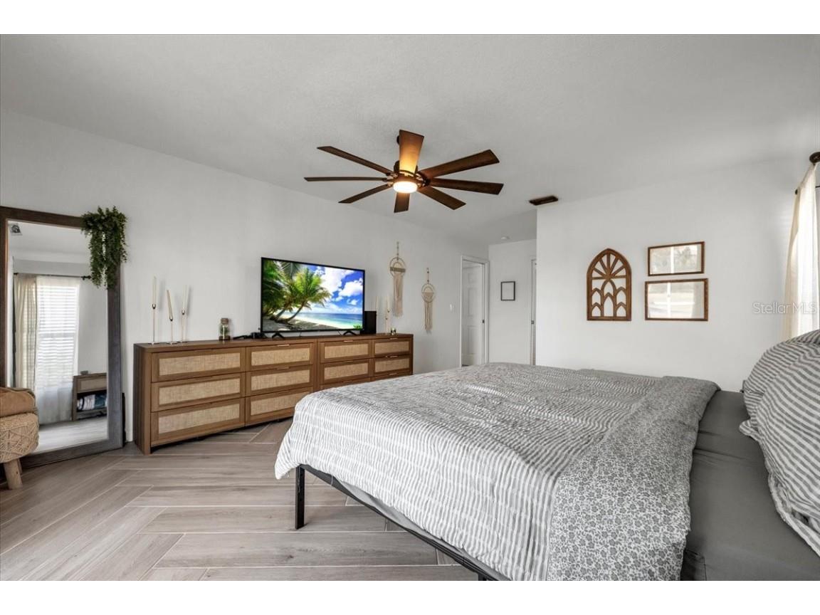 320 Tandil Street Punta Gorda FL 33983 C7519621 image32