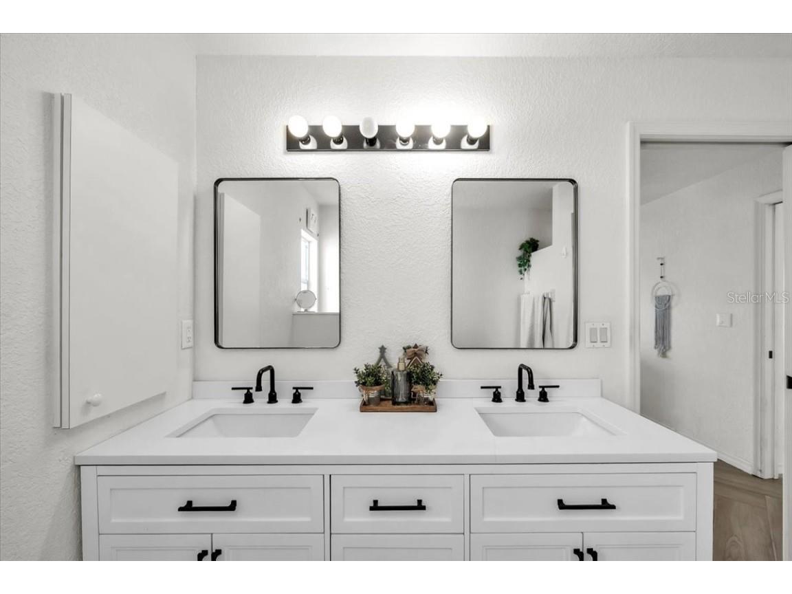 320 Tandil Street Punta Gorda FL 33983 C7519621 image37