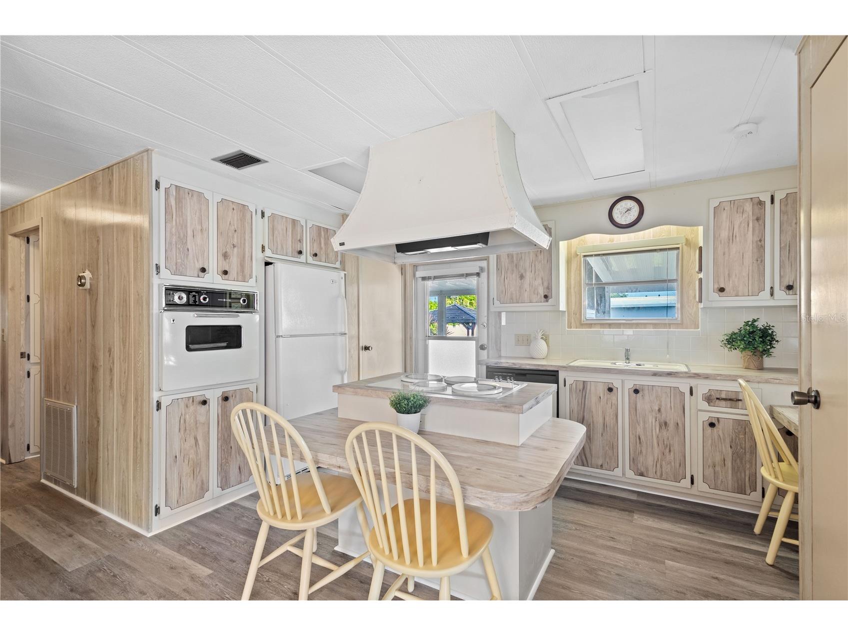 320 Tropic Drive Osprey FL 34229 A4692490 image13