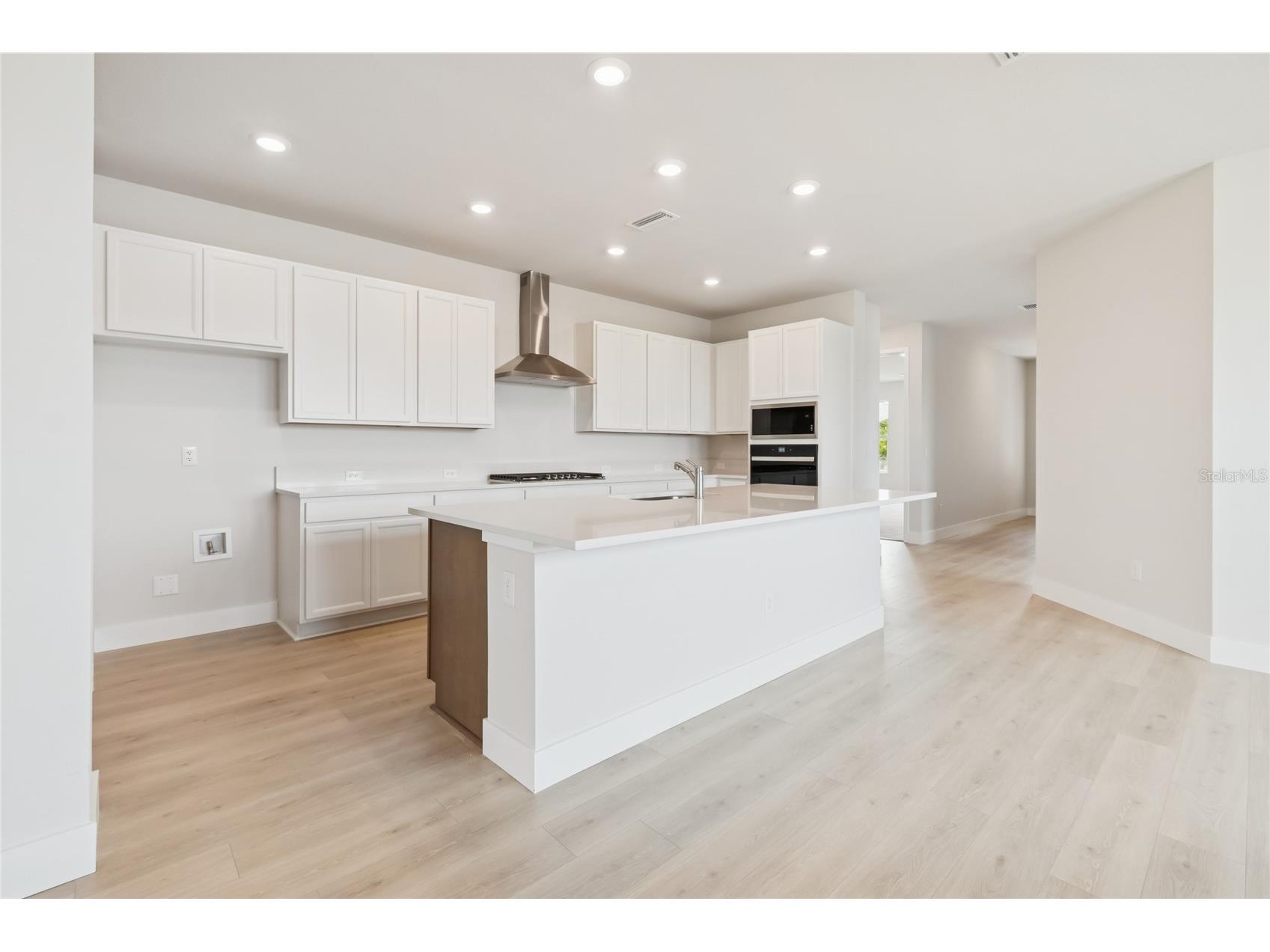 320 Vistera Boulevard Nokomis FL 34275 TB8432554 image7