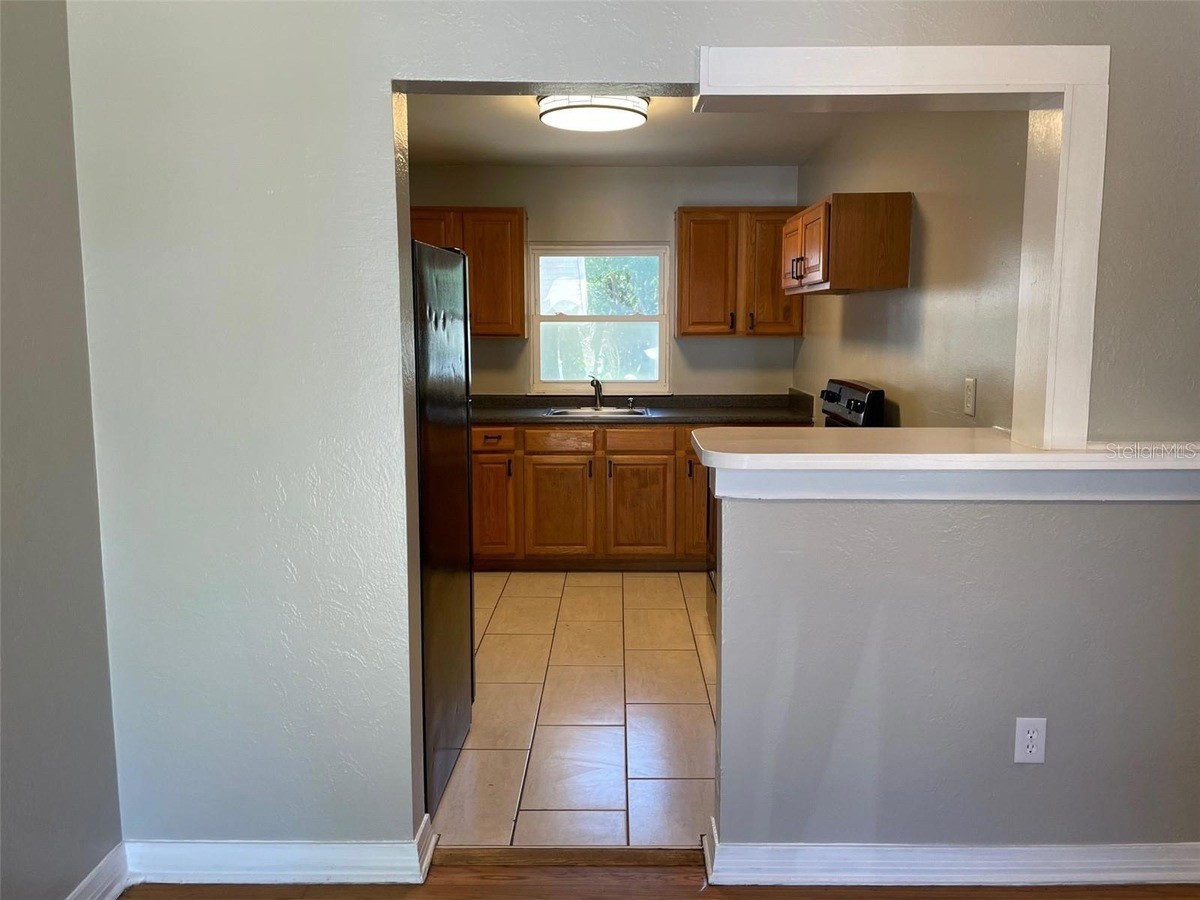 320 W Graves Avenue Orange City FL 32763 V4949205 image2