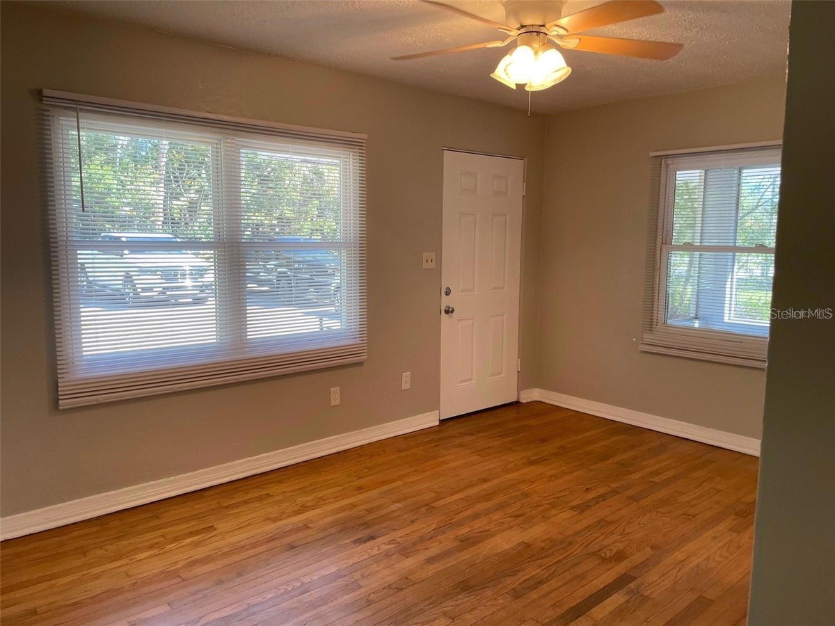 320 W Graves Avenue Orange City FL 32763 V4949205 image4