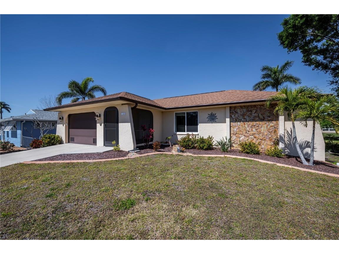 320 W Henry Street Punta Gorda FL 33950 C7481643 image1