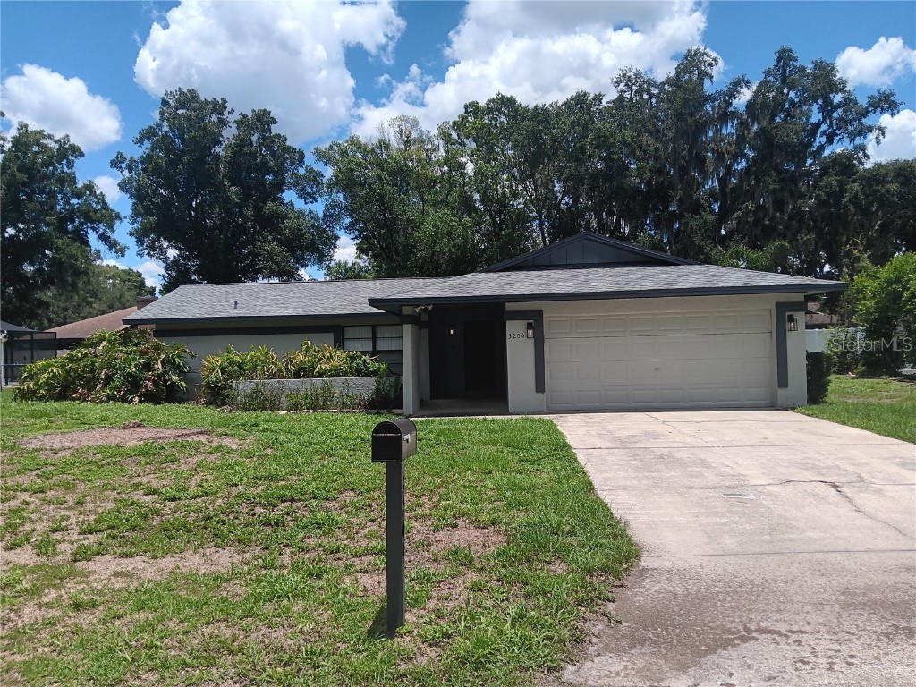 3200 Bea Court Land O Lakes FL 34639 - LAKE PADGETT U8248331 image1