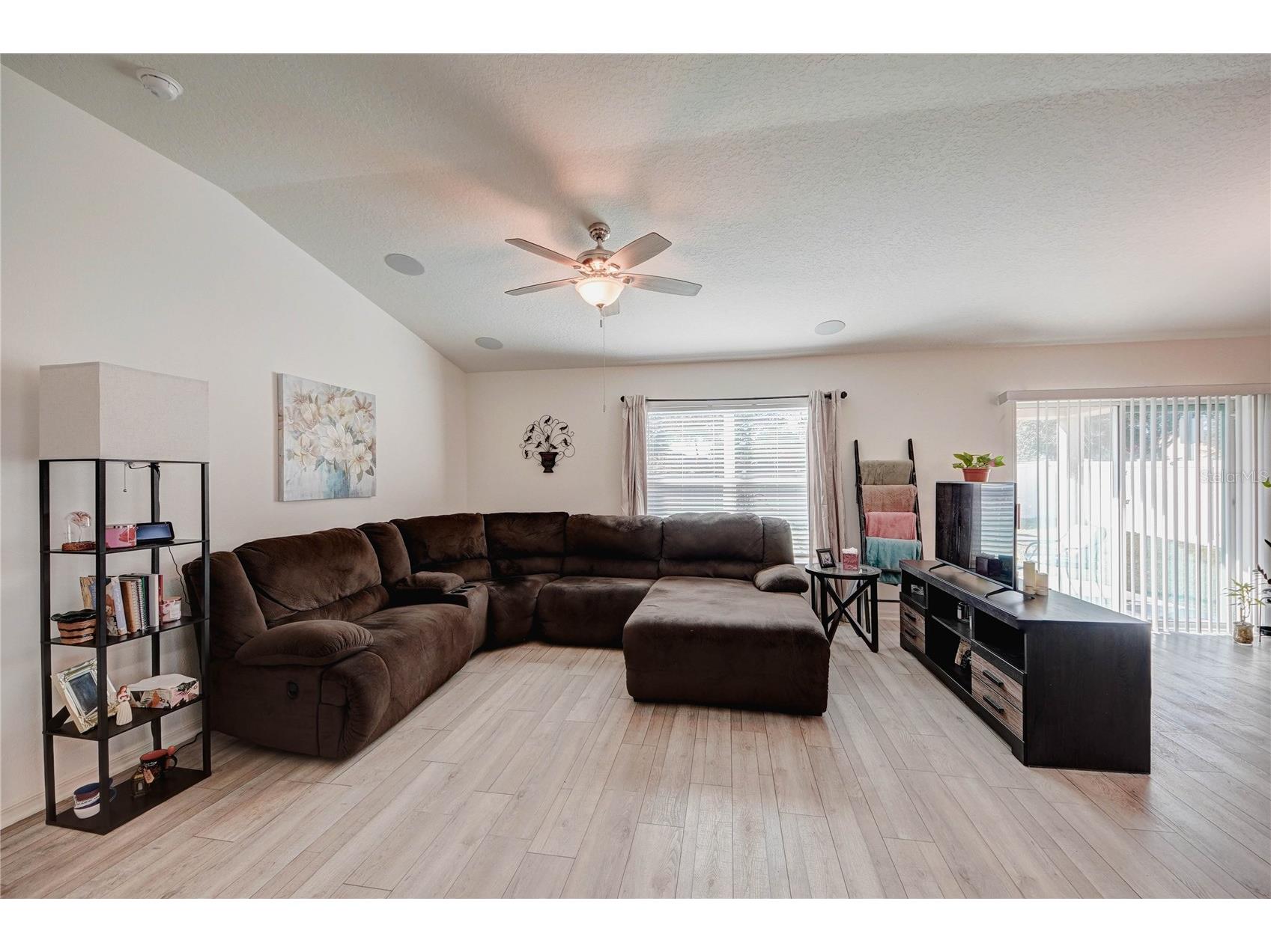 3200 Casa Del Rey Avenue Kissimmee FL 34746 O6416502 image3
