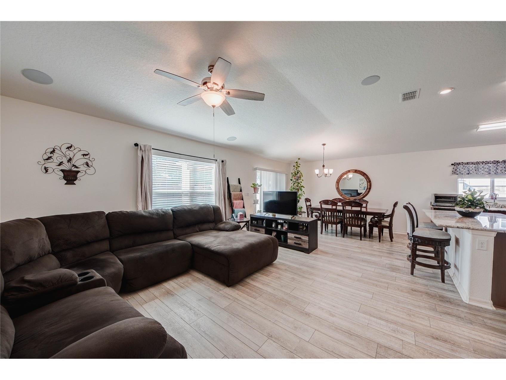 3200 Casa Del Rey Avenue Kissimmee FL 34746 O6416502 image4
