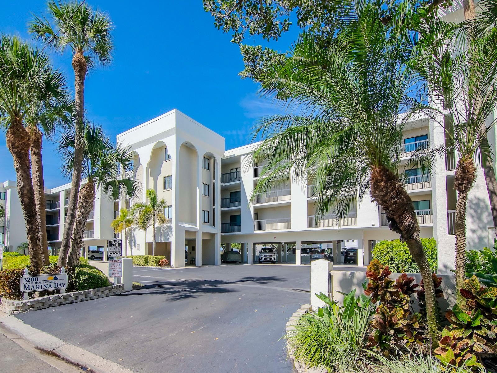 3200 Gulf Boulevard #103 Saint Pete Beach FL 33706 TB8496522 image1