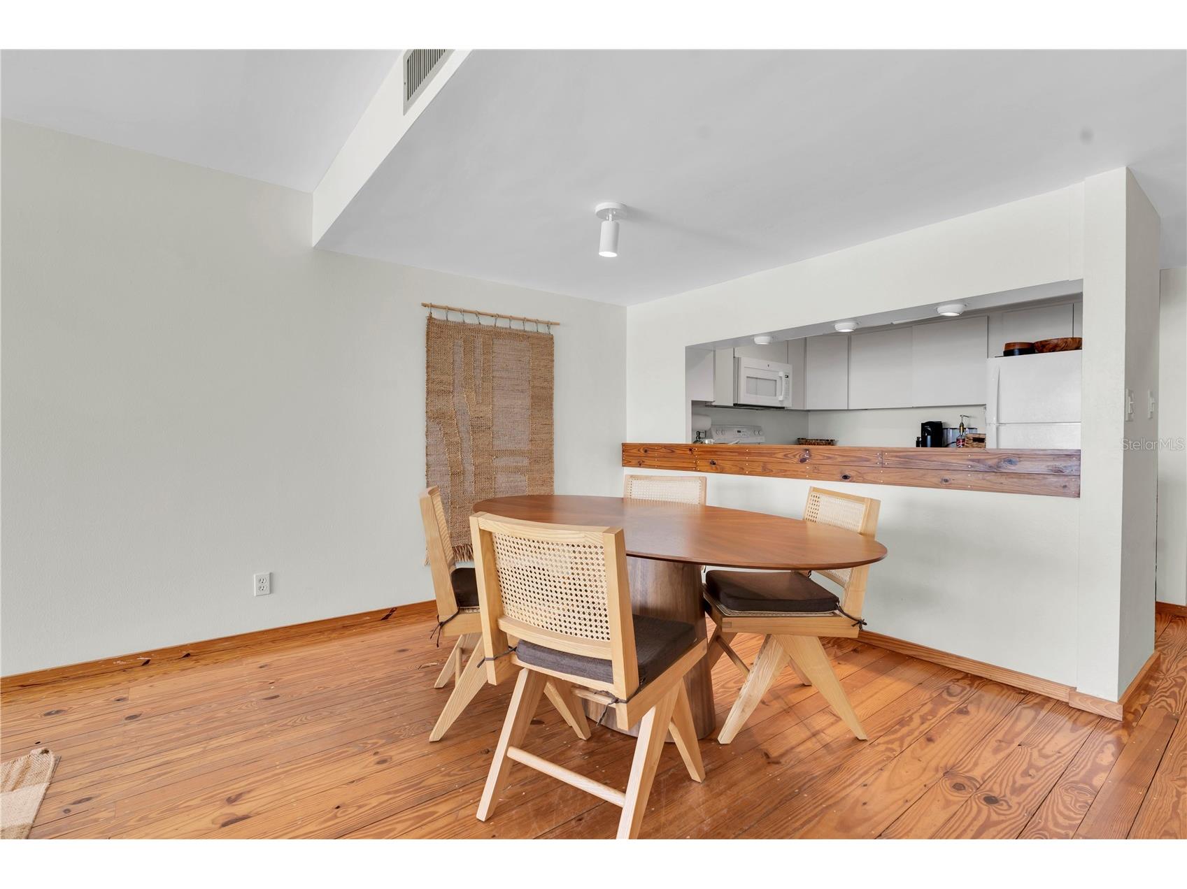 3200 Gulf Boulevard #202 Saint Pete Beach FL 33706 TB8465551 image12