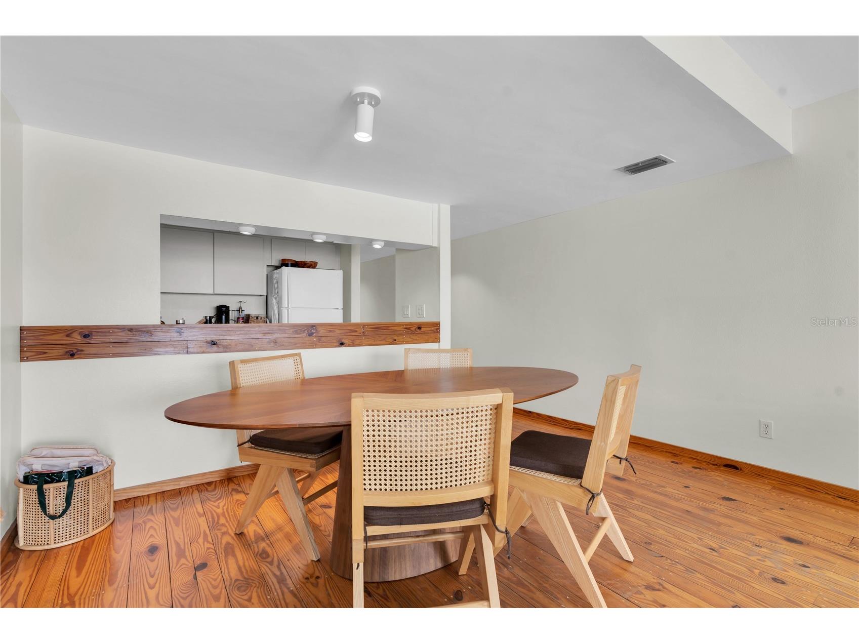 3200 Gulf Boulevard #202 Saint Pete Beach FL 33706 TB8465551 image13