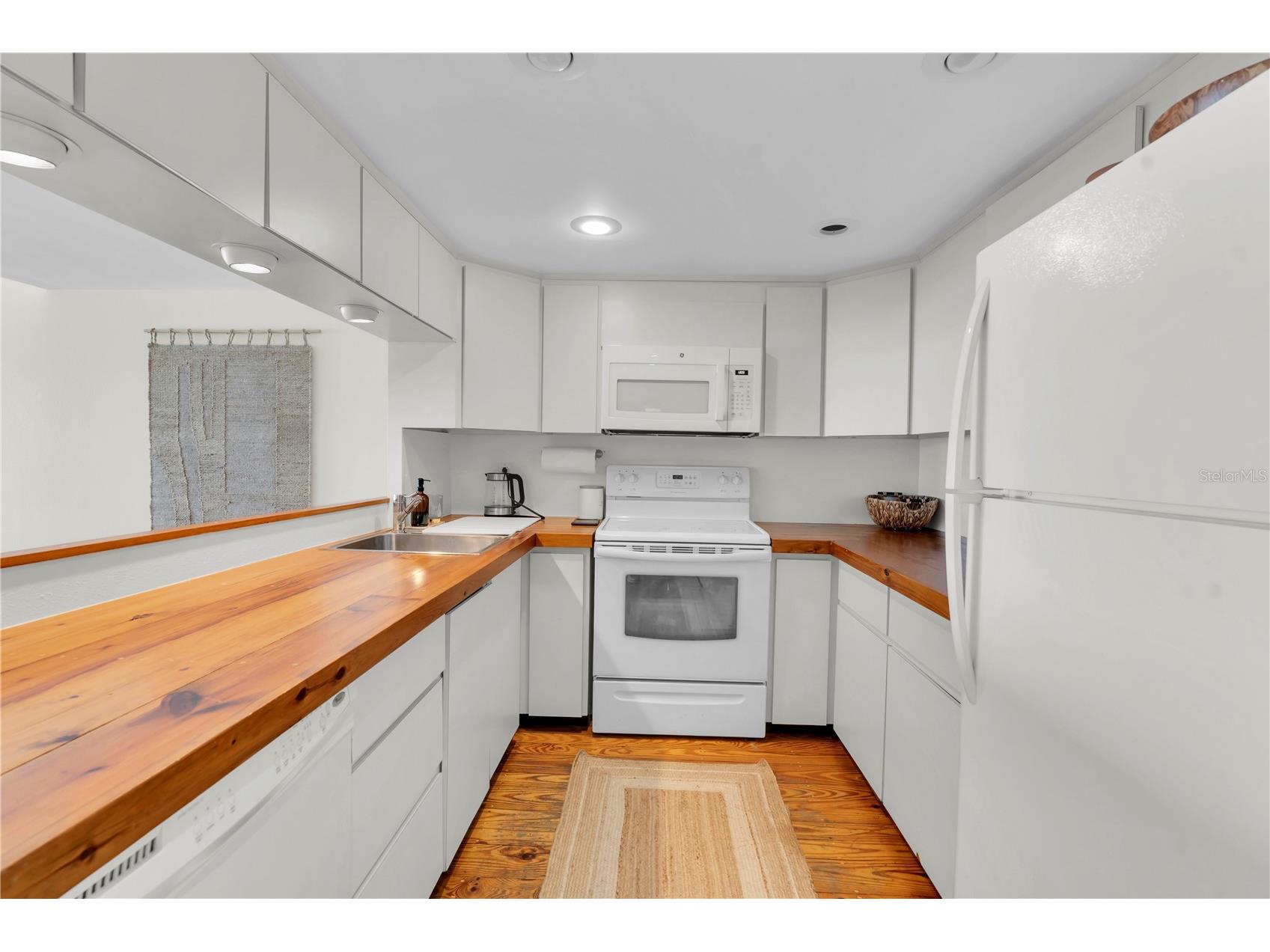 3200 Gulf Boulevard #202 Saint Pete Beach FL 33706 TB8465551 image15