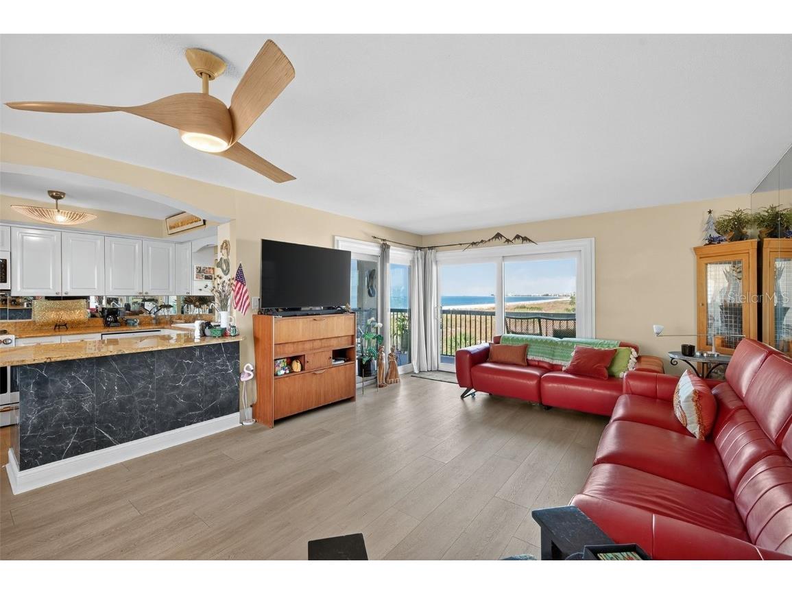 3200 Gulf Boulevard #203 Saint Pete Beach FL 33706 TB8449505 image6