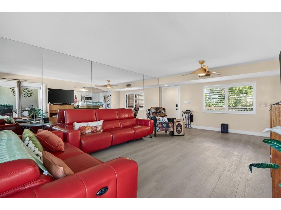 3200 Gulf Boulevard #203 Saint Pete Beach FL 33706 TB8449505 image9