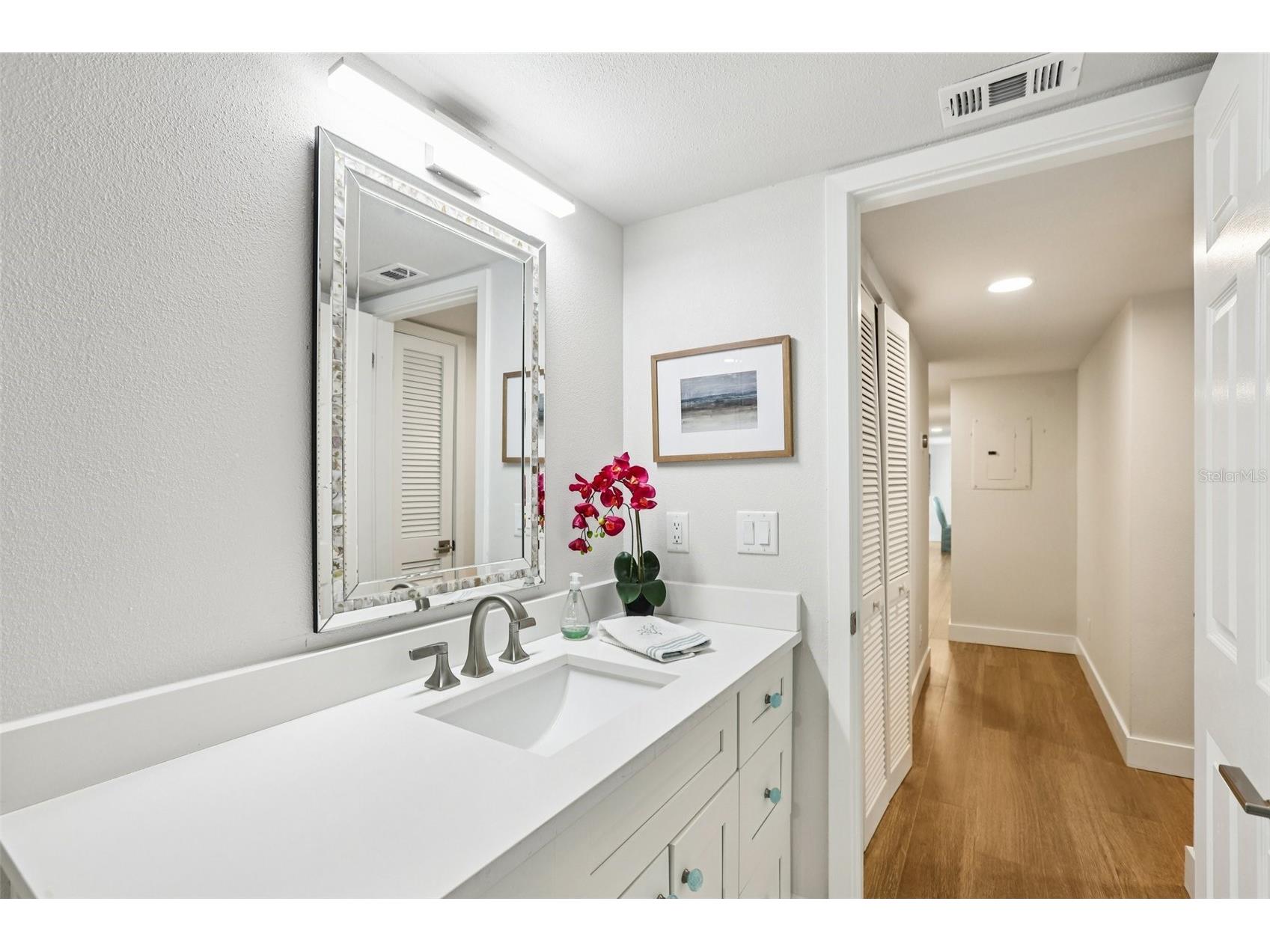 3200 Gulf Boulevard #205 Saint Pete Beach FL 33706 TB8456327 image31
