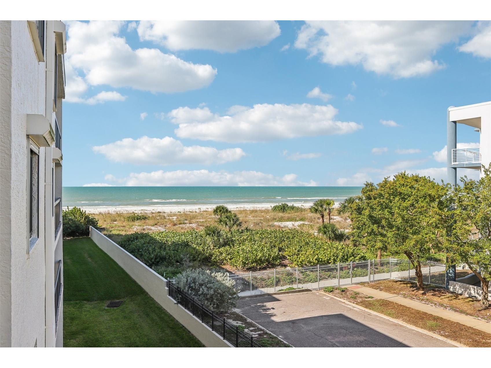 3200 Gulf Boulevard #205 Saint Pete Beach FL 33706 TB8456327 image43