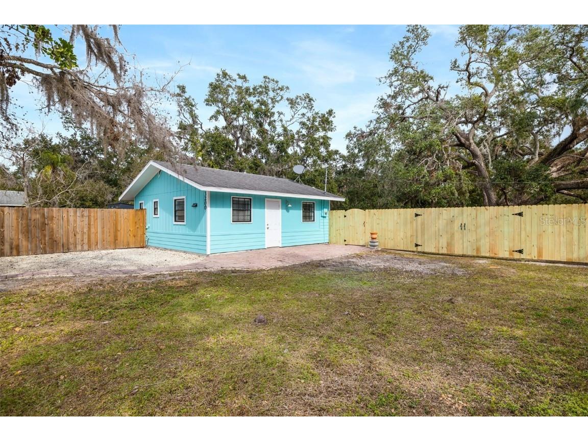 3200 Tobero Lane Sarasota FL 34235 A4638542 image1