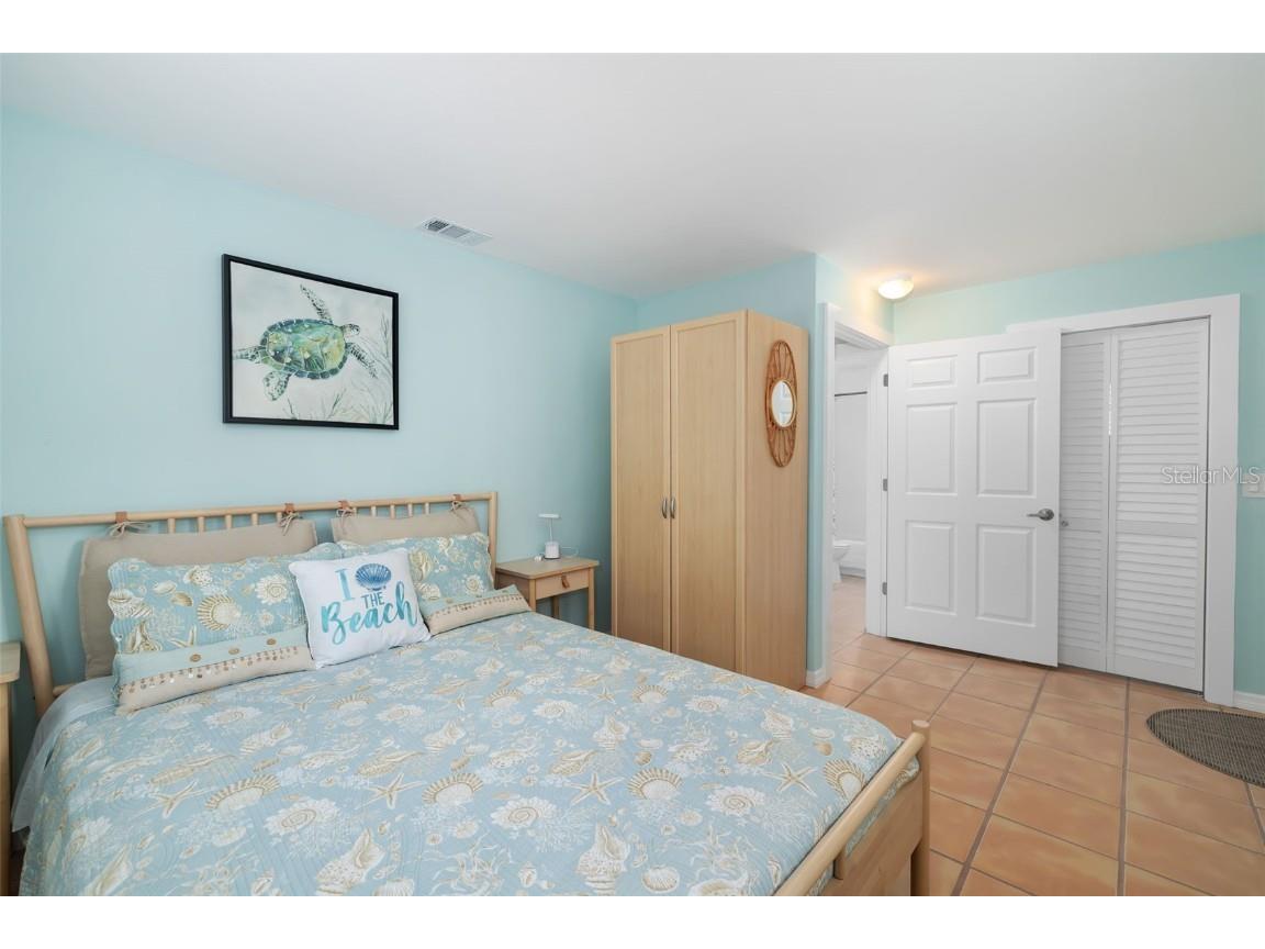 3200 Tobero Lane Sarasota FL 34235 A4638542 image12