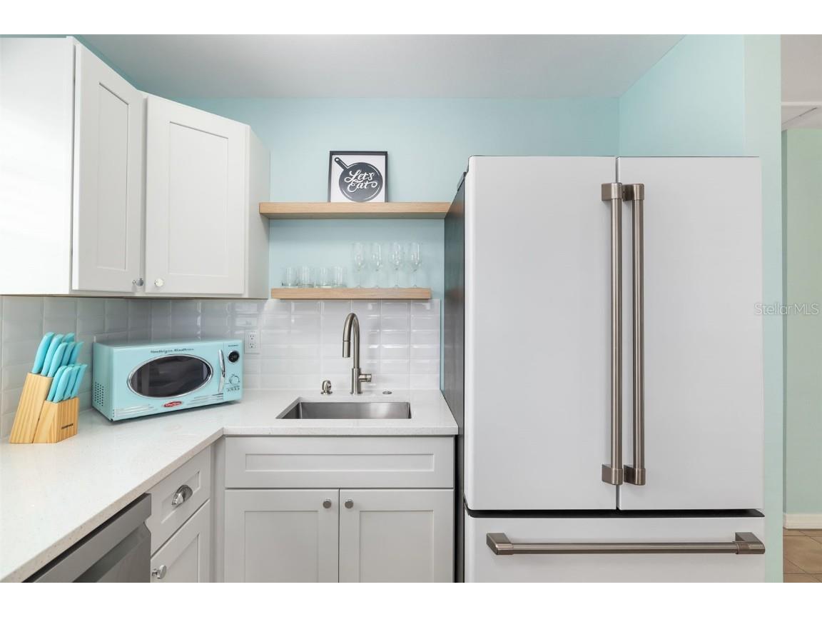 3200 Tobero Lane Sarasota FL 34235 A4638542 image5