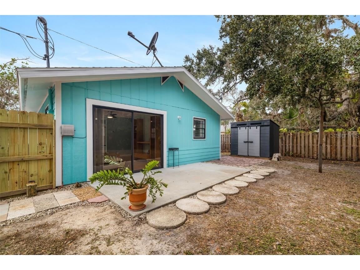 3200 Tobero Lane Sarasota FL 34235 A4672165 image6