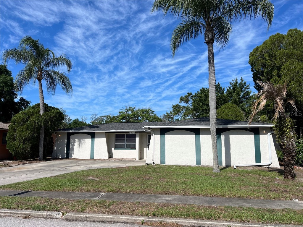 3201 Andorra Drive Holiday FL 34690 W7863637 image1
