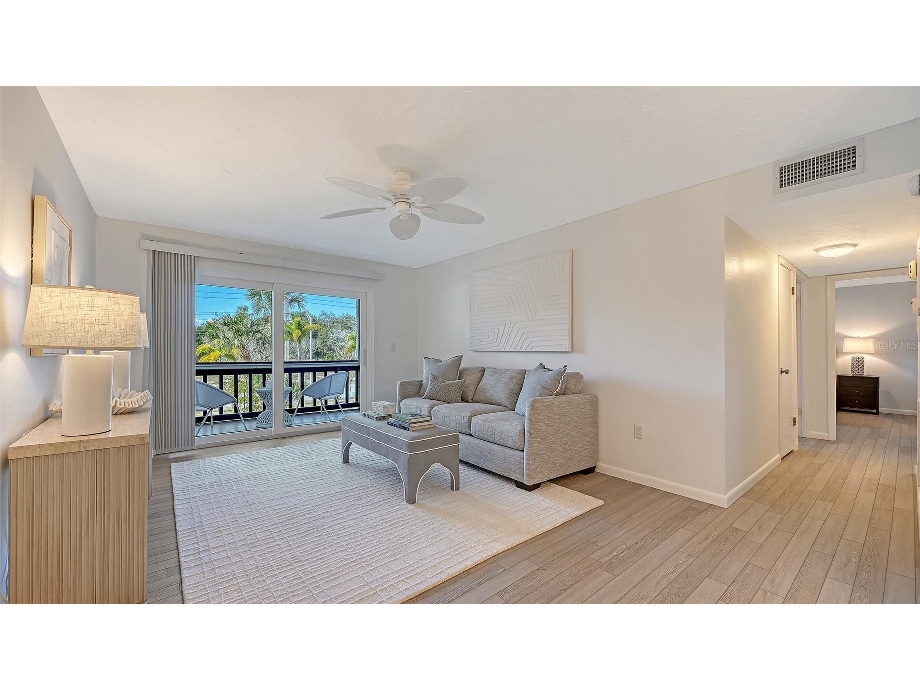 3201 Beneva Road #204 Sarasota FL 34232 A4683171 image2