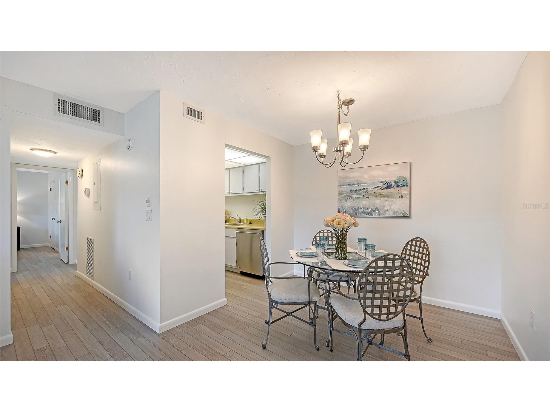 3201 Beneva Road #204 Sarasota FL 34232 A4683171 image9