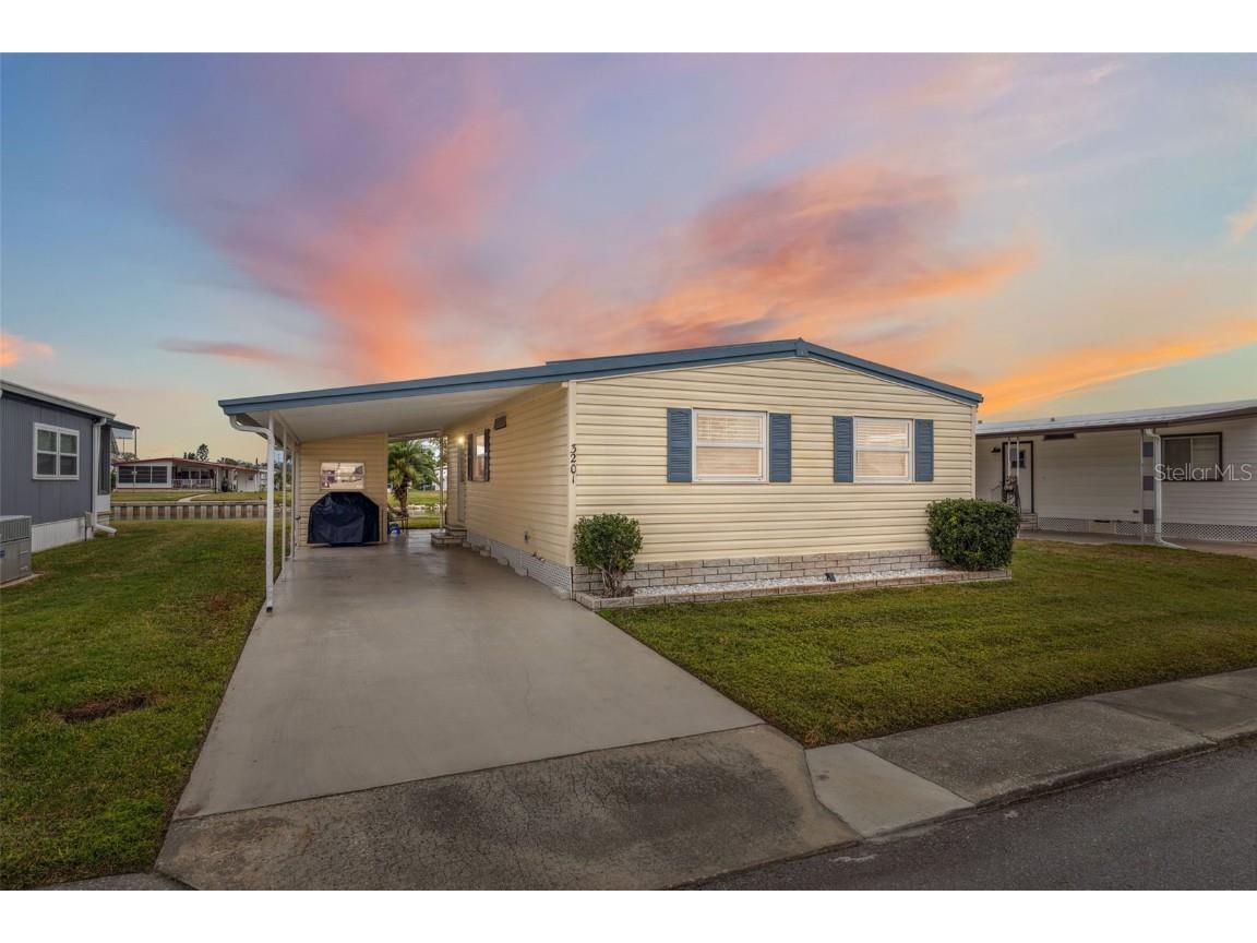 3201 Nantucket Drive Holiday FL 34690 TB8340428 image1