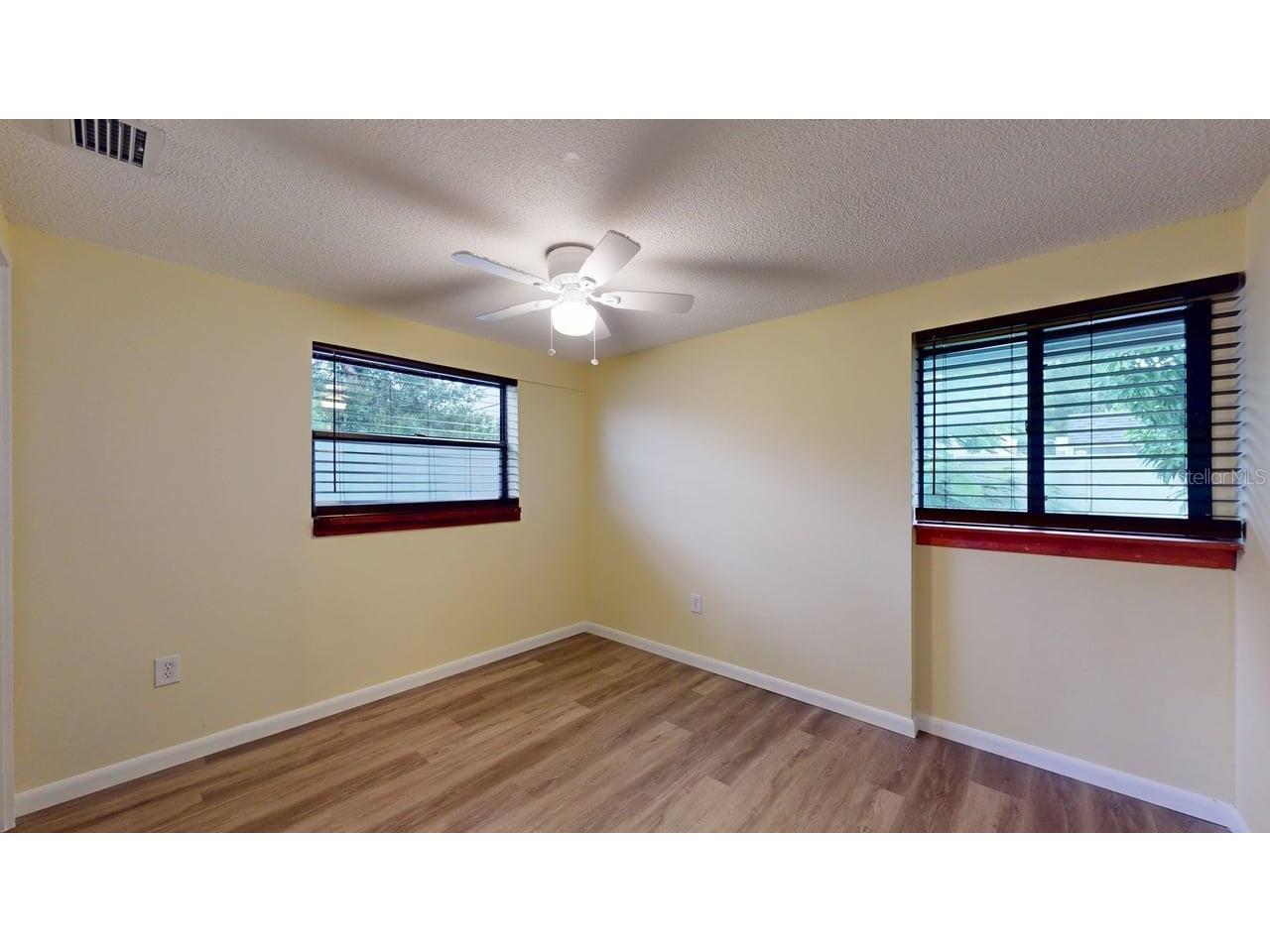 3202 21st Avenue W Bradenton FL 34205 A4688237 image5