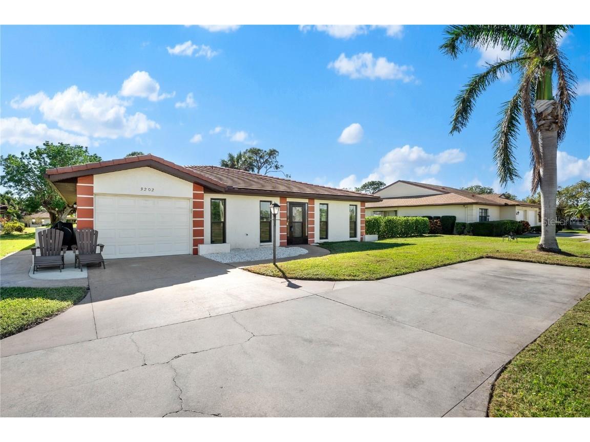 3202 60th Avenue W #3202 Bradenton FL 34207 A4630459 image1