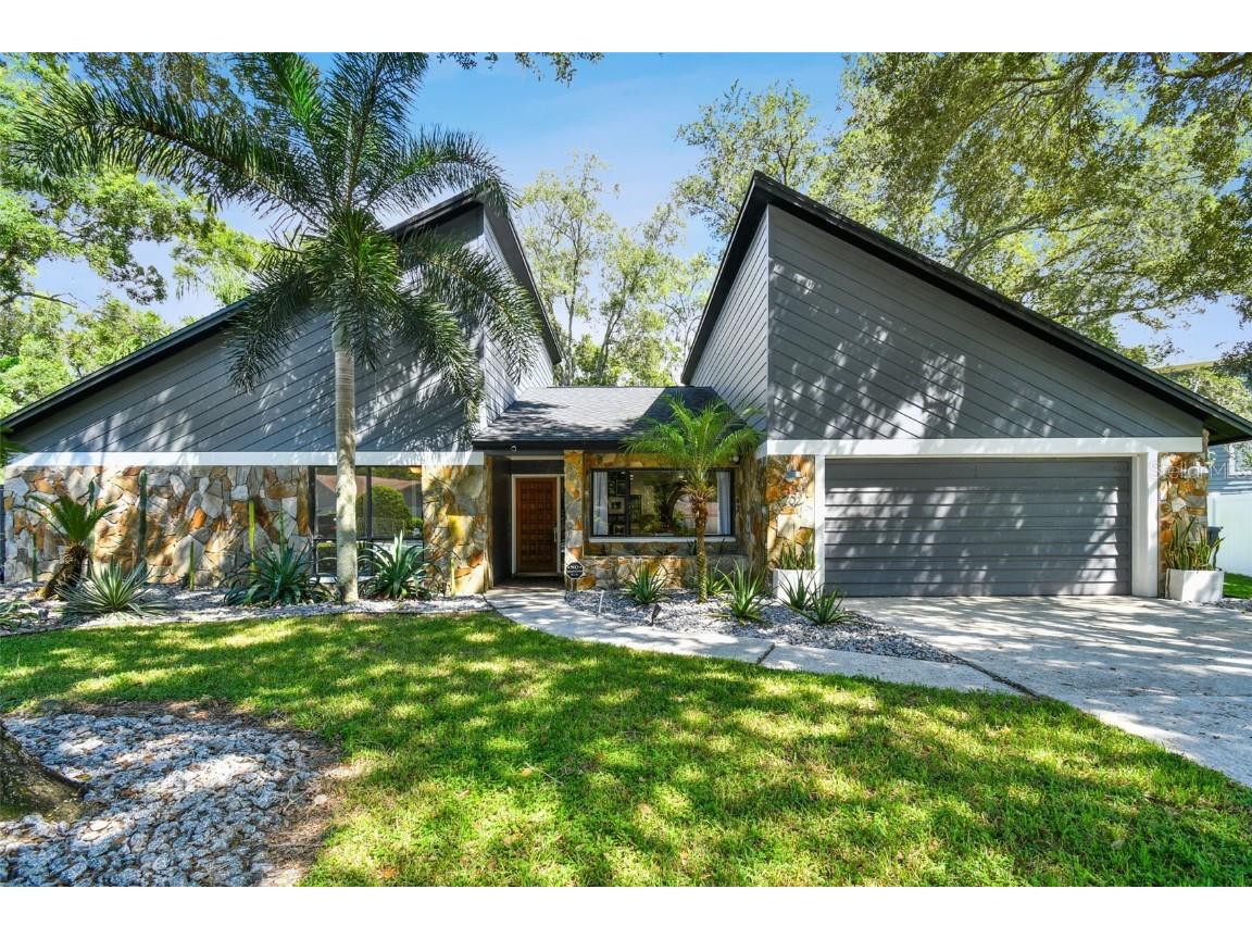 3202 Heatherbrook Way Tampa FL 33618 TB8309818 image1